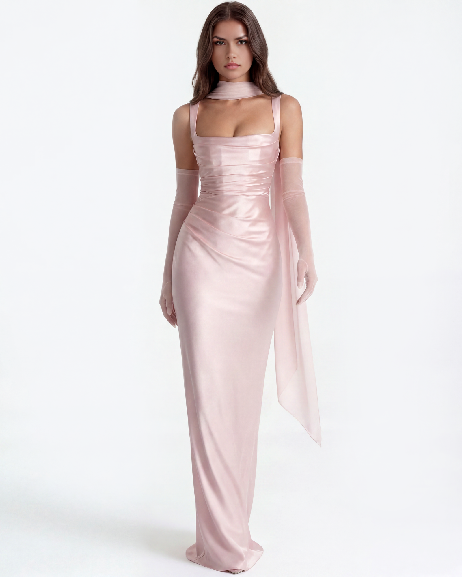 Vestido largo satinado con escote cuadrado