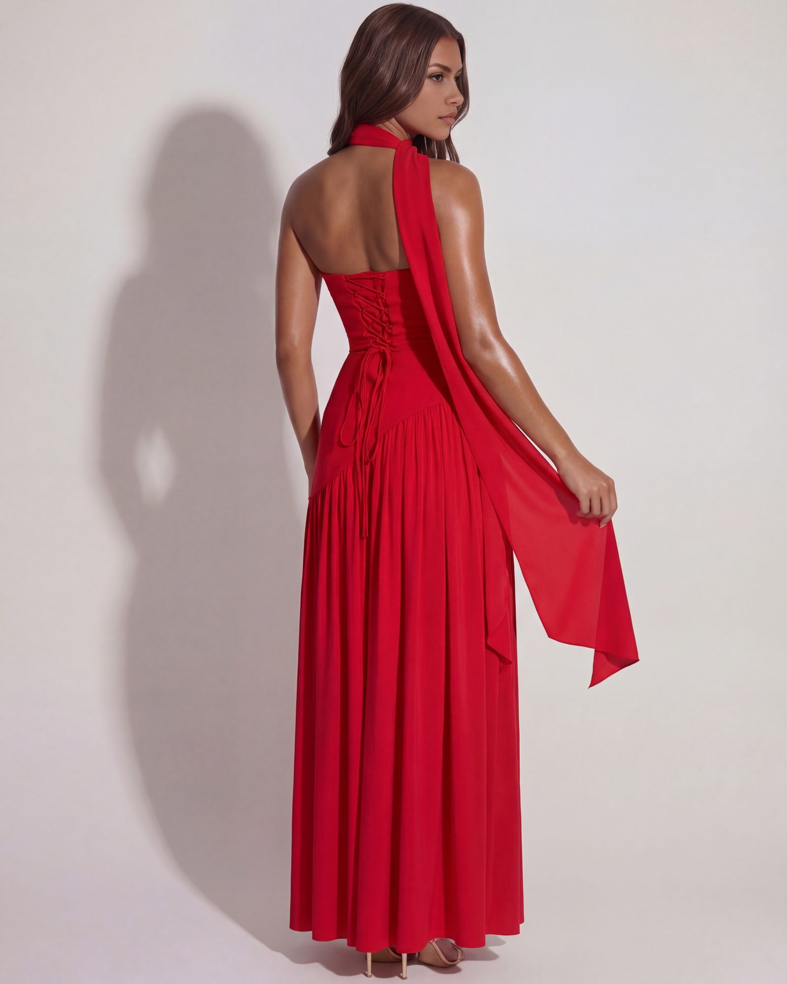 Vestido largo palabra de honor con abertura