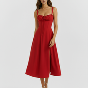 Vestido midi con corsé y abertura