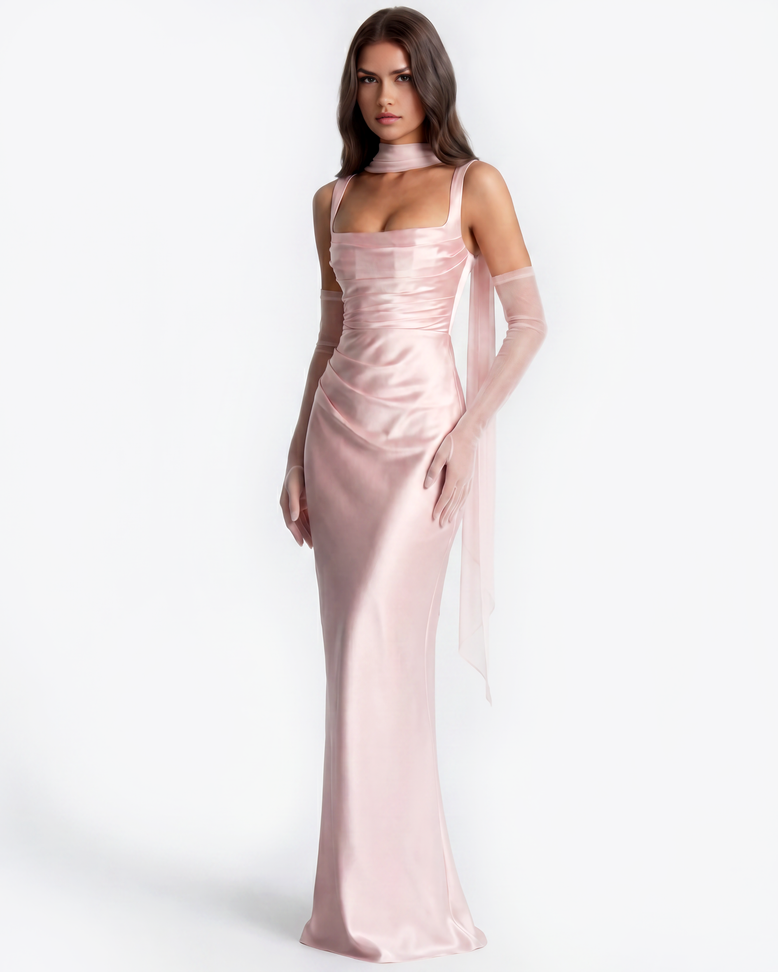 Vestido largo satinado con escote cuadrado