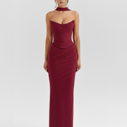 Vestido largo ajustado con choker