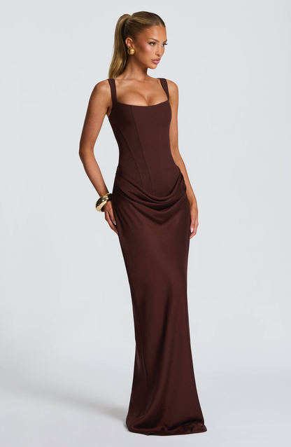 Helena | Vestido silueta reloj de arena