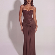 Vestido largo con corsé brillante y drapeado