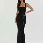 Vestido largo brillante con escote cuadrado