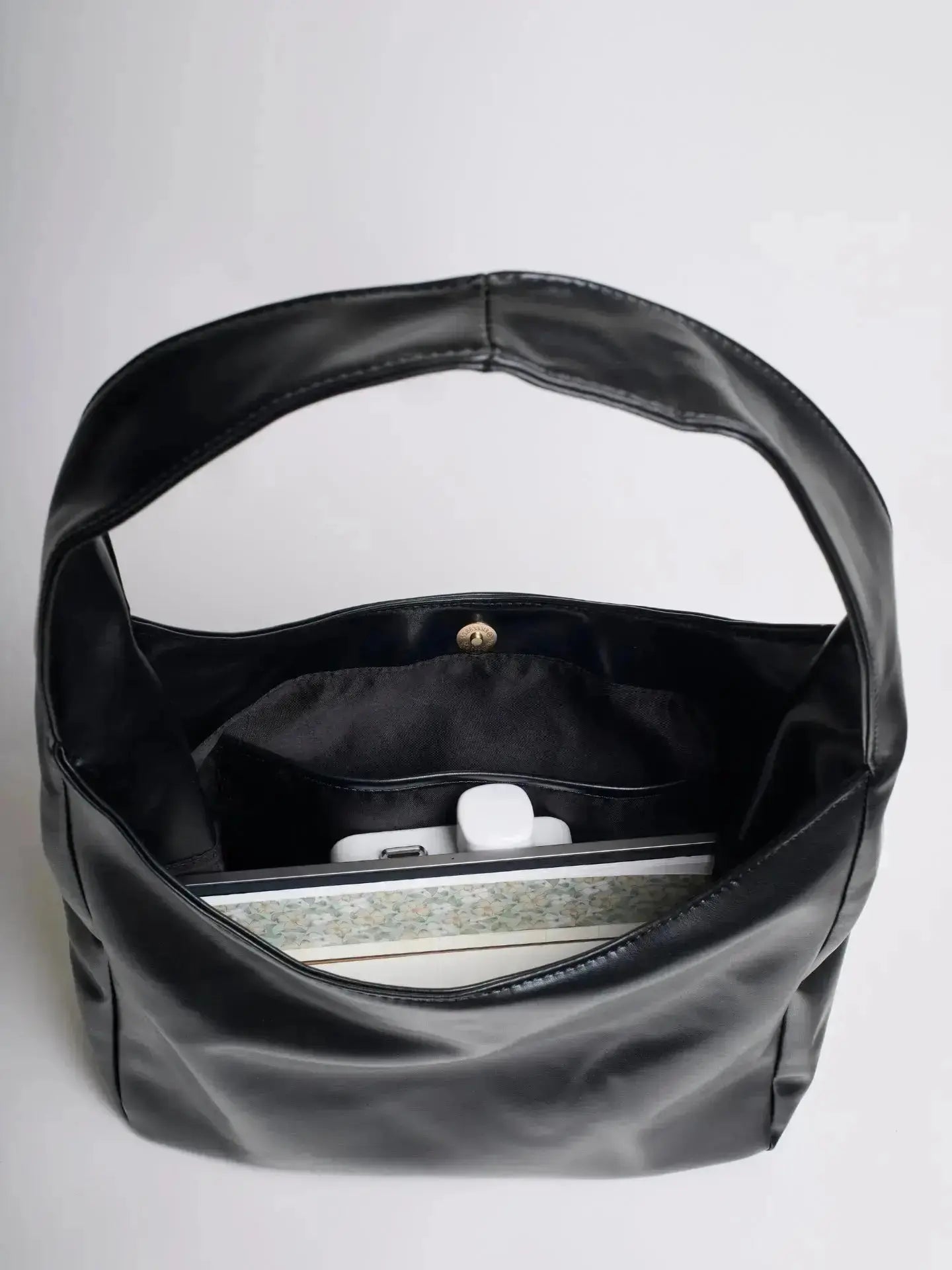 Noir Essence | Bolso Elegamma