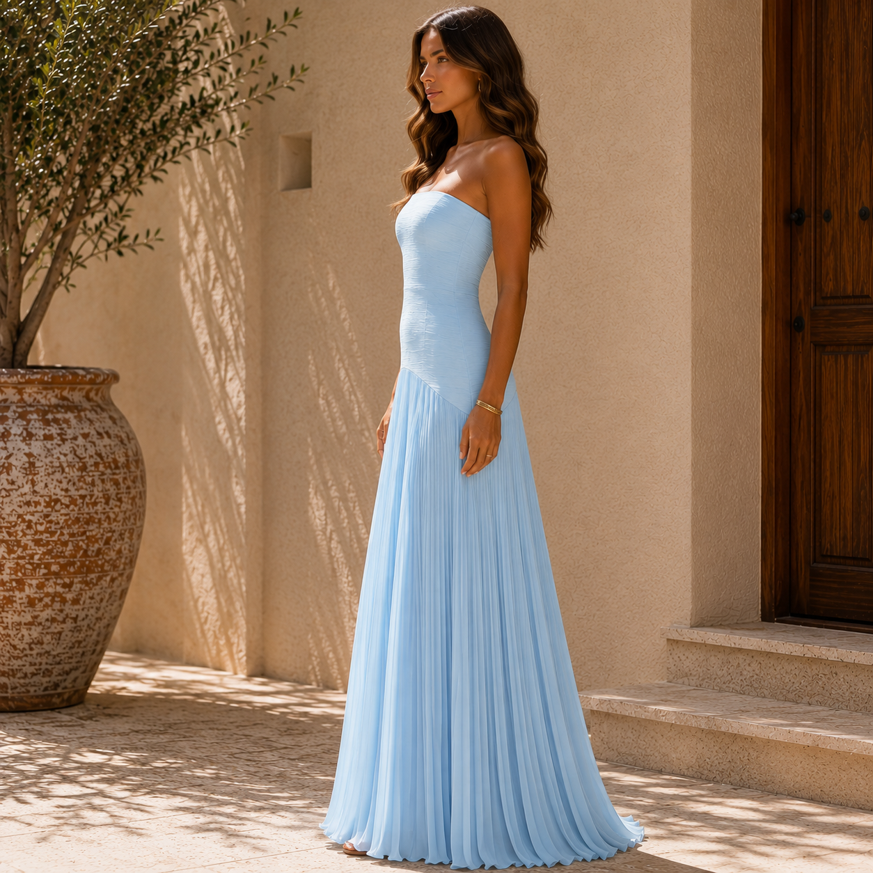 Vestido con diseño de hombros descubiertos