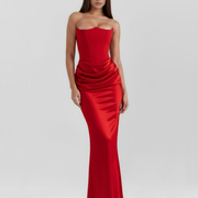 Vestido largo satinado con escote palabra de honor