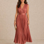 Vestido midi plisado con escote en V