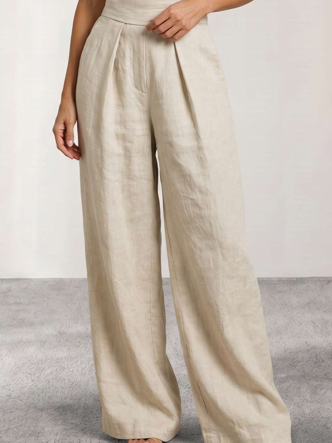 Mono fluido con cuello alto