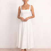 Vestido midi con escote cuadrado