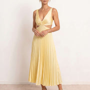 Vestido midi plisado con escote en V