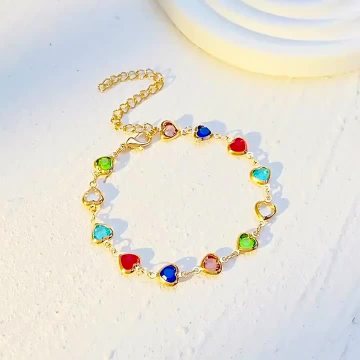 Pulsera única con forma de corazón
