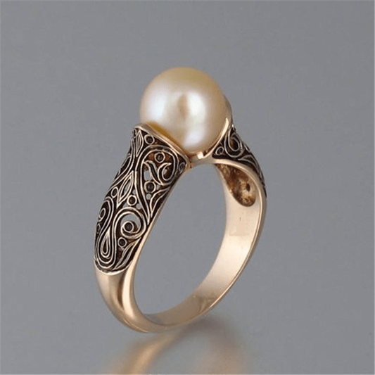 Anillo de oro vintage con perla