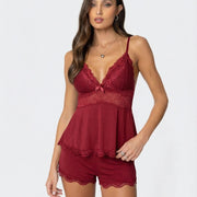 Conjunto lencero con encaje