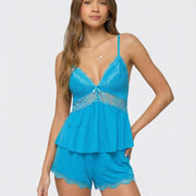 Conjunto lencero con encaje