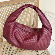 Bolso hobo trenzado elegante