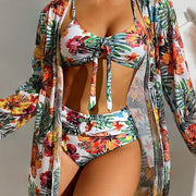 Conjunto bikini tropical con kimono fluido