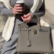 Bolso tipo Birkin elegante
