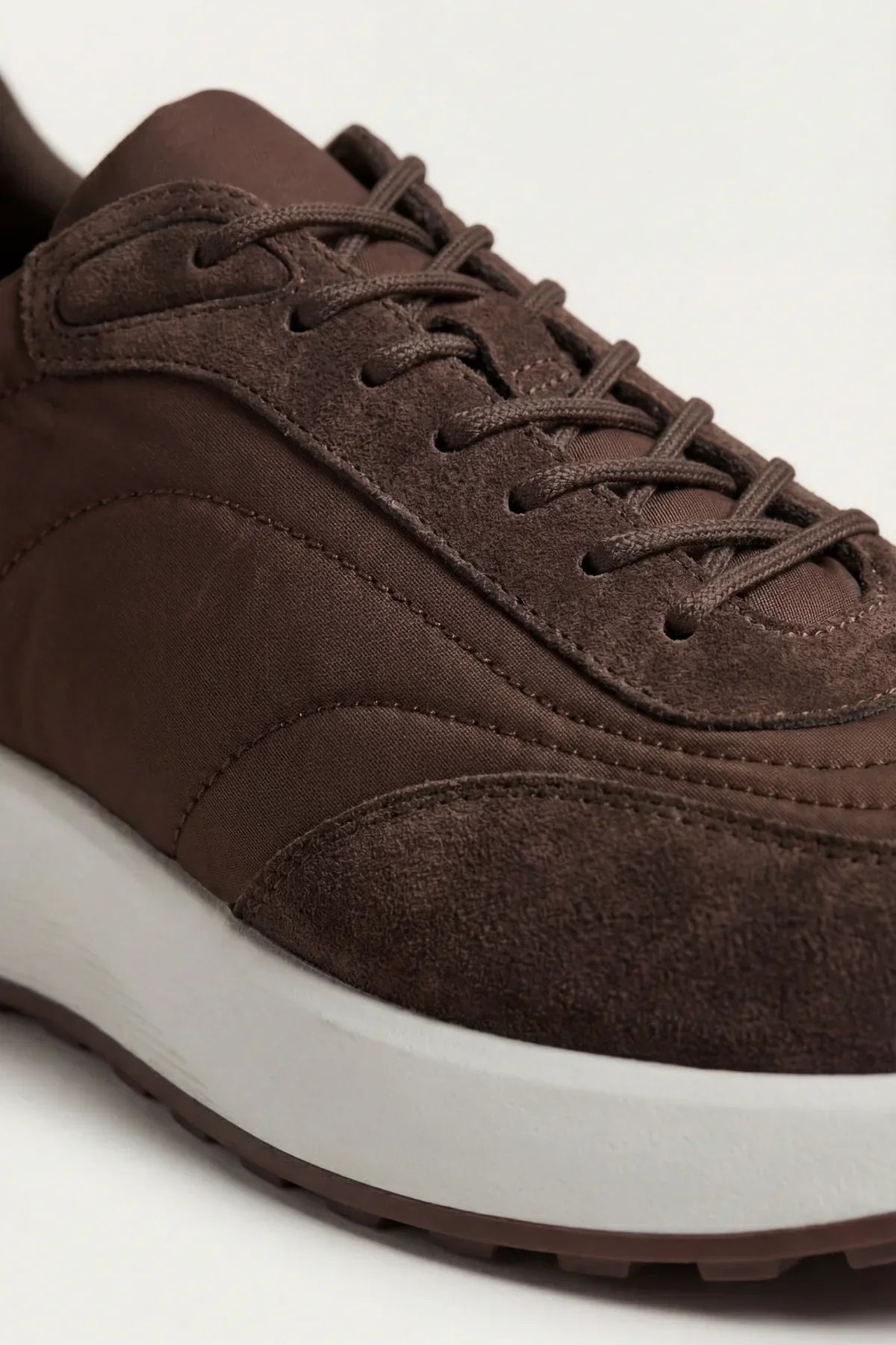Sneaker Brown