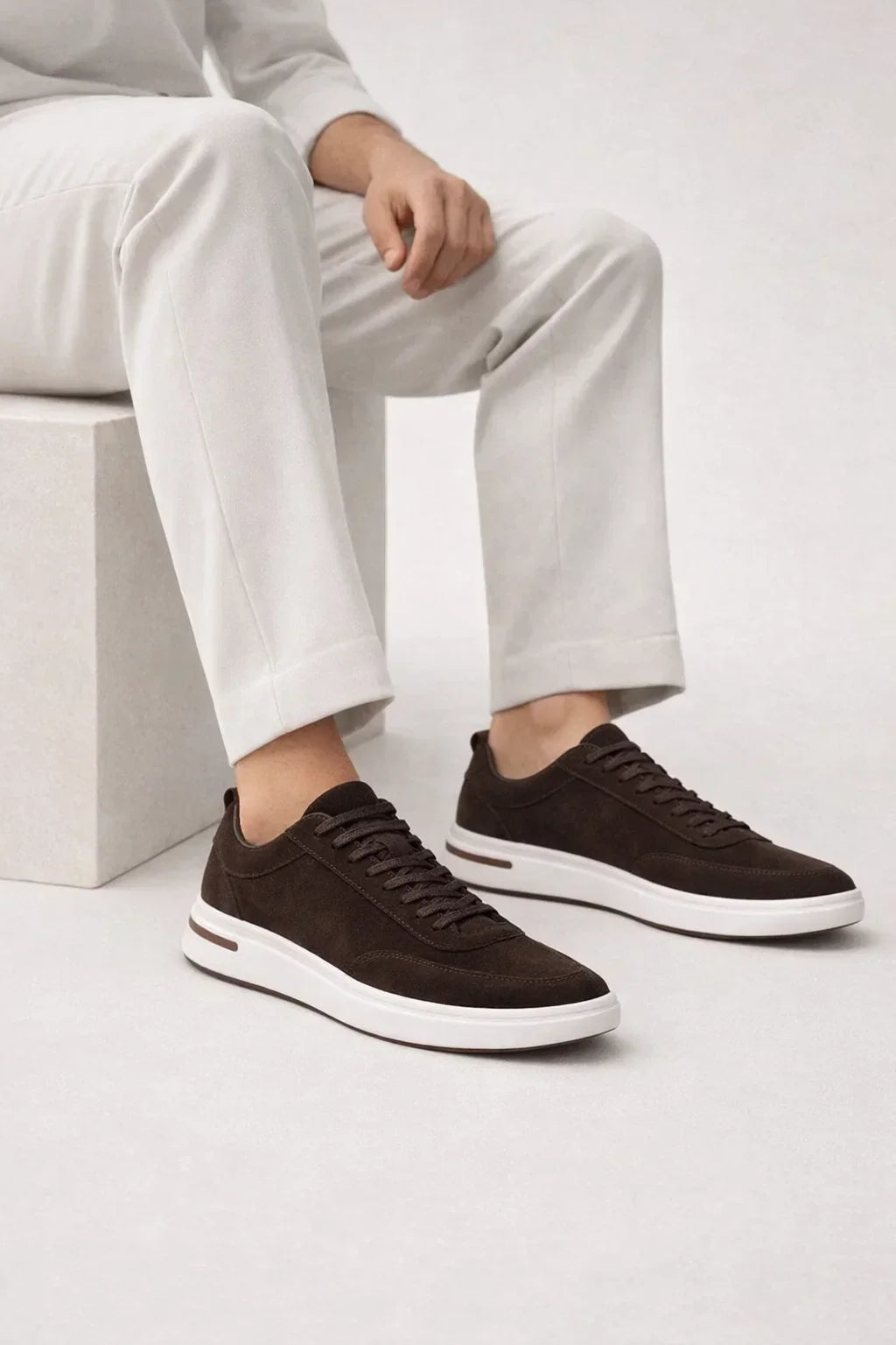 Suede Sneaker Brown