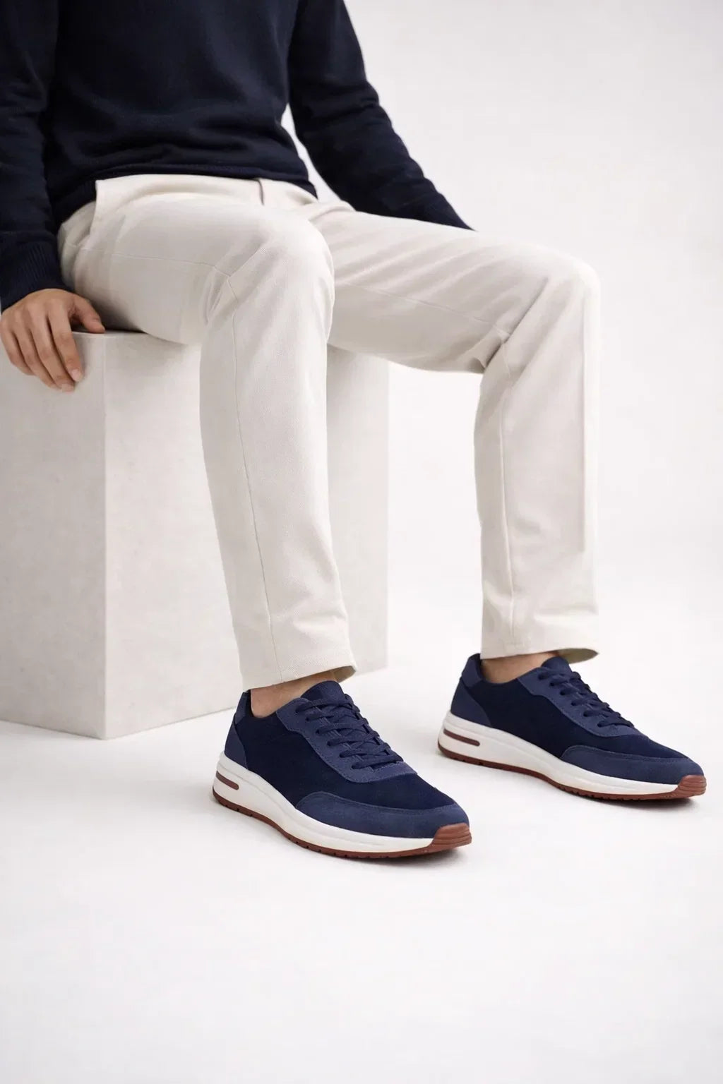 City Sneaker Navy