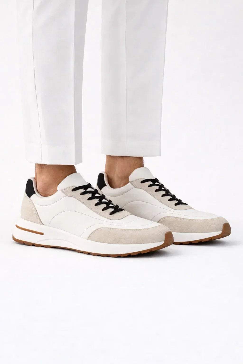 Sneaker White