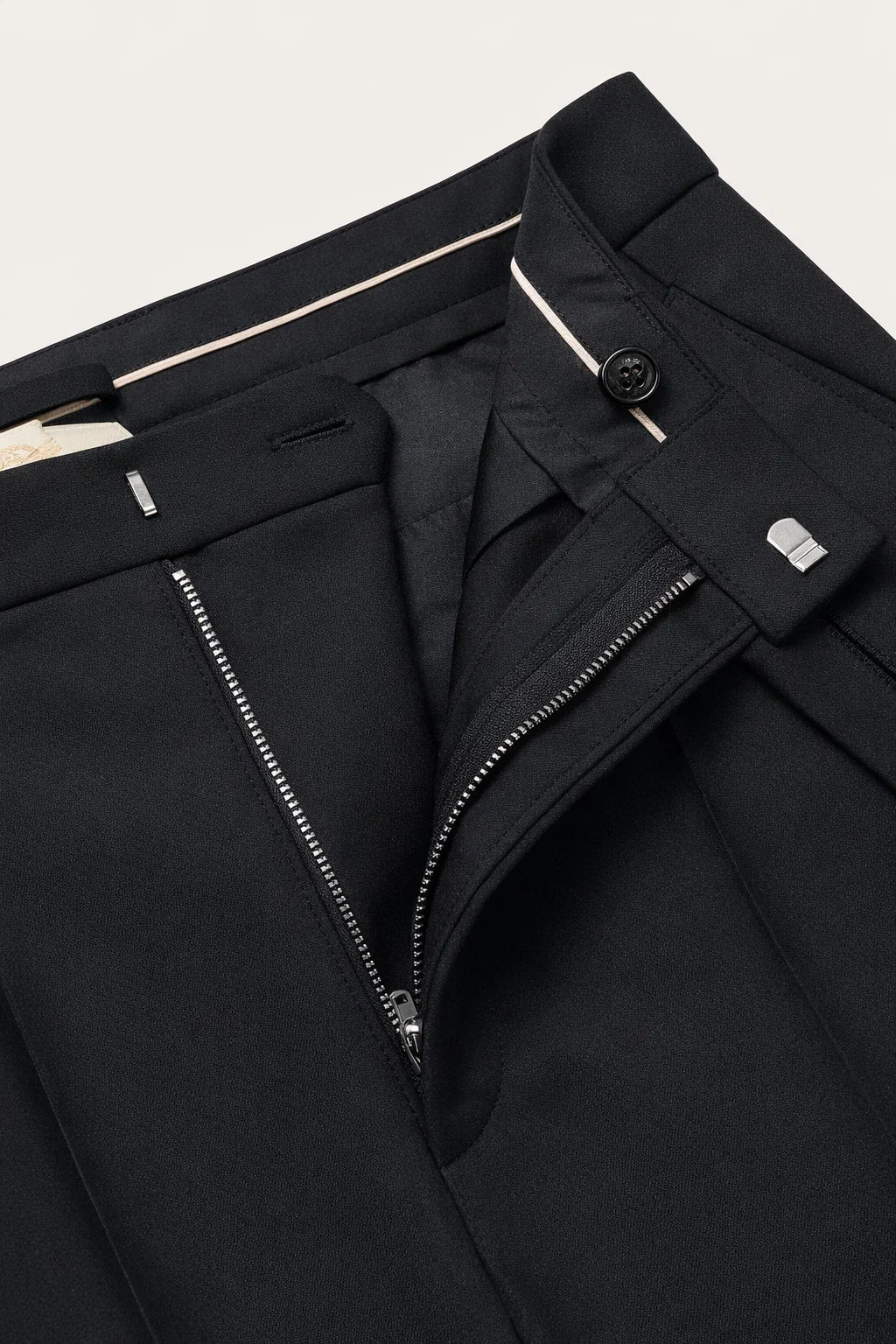 Pantalón Negro Elegante